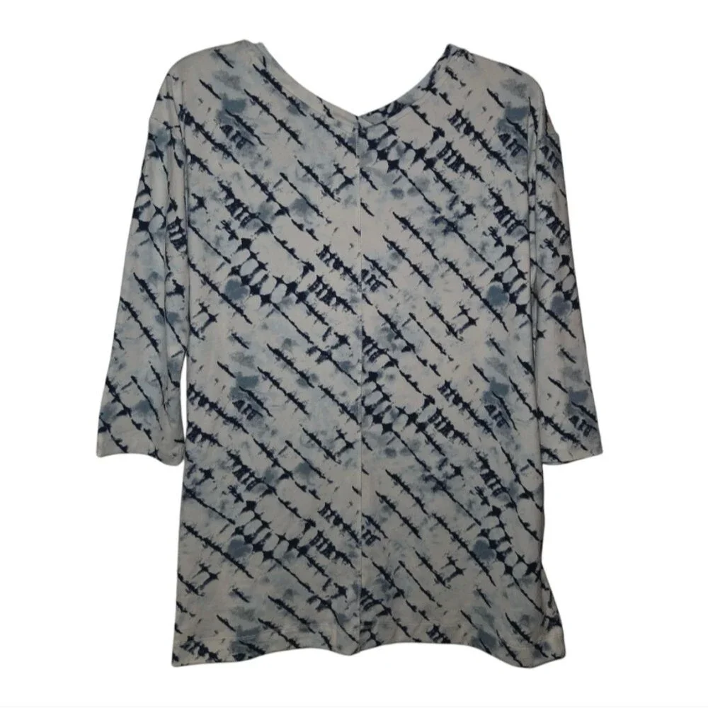 Wonderly NEW Blue & White Watercolor Tie Dye Stretch Blouse - Picture 2 of 12